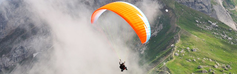 Paragliding in Darjeeling